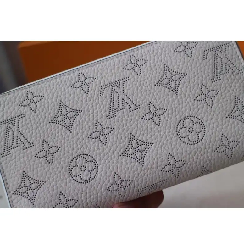 Fashionrepsfam ru LV 19B570229 Bags 0501